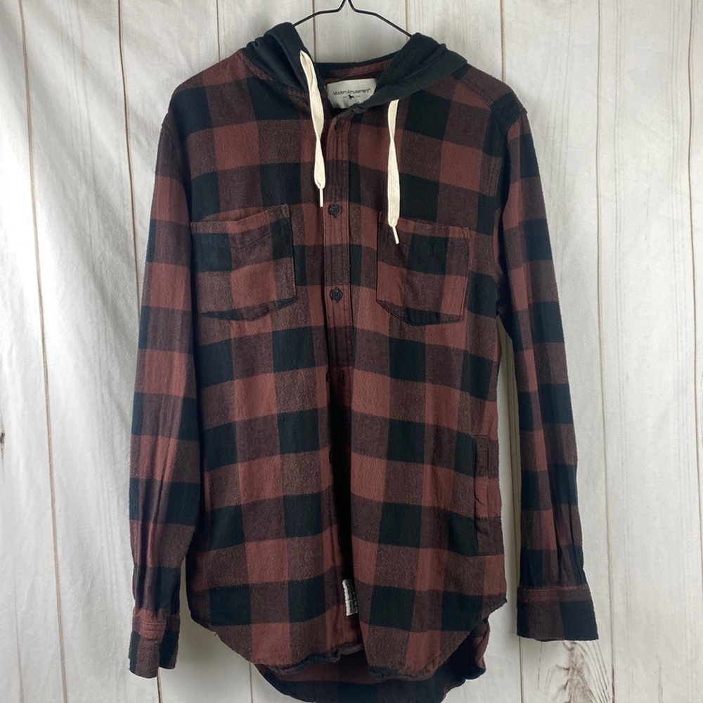 Long sleeve shirt modern amusement